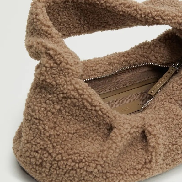 NWT Mango Textured Faux Shearling Bag - Picture 4 of 5